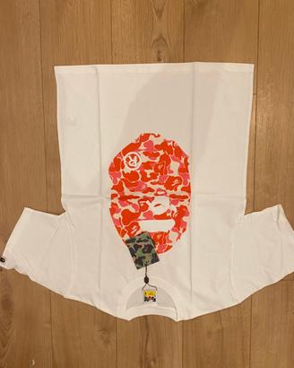 maglietta BAPE con dettaglio rosa taglia m