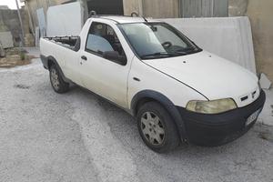 fiat strada pick up