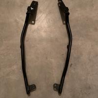 Staffe posteriori bauletto Yamaha FZ6