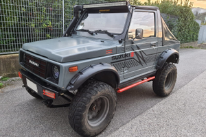 Suzuki samurai