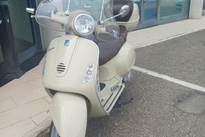 Piaggio Vespa 200 L - 2004