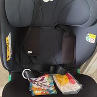 Seggiolone auto con isofix regolabile