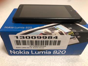 Nokia Lumia 820