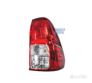 FANALE DESTRO TOYOTA HILUX 16- ESTERNO