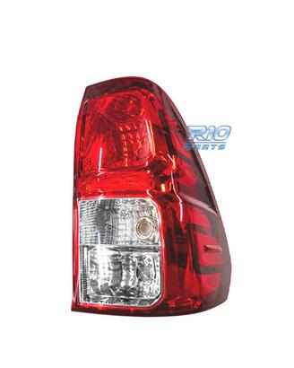 FANALE DESTRO TOYOTA HILUX 16- ESTERNO