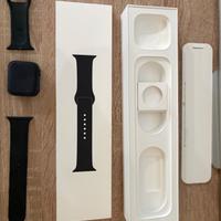 Orologio Apple Watch serie 5 44mm nero - scatola