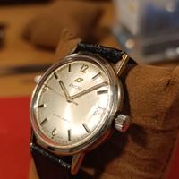 Orologio Enicar vintage carica manuale 