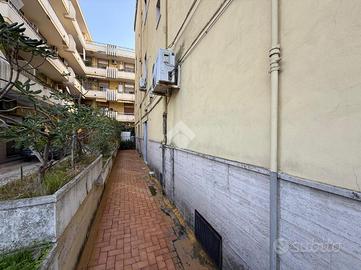 MONOLOCALE A MARANO DI NAPOLI