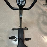 Cyclette e panca addominali