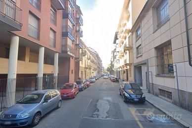 Luminoso monolocale via revello