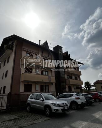 TRILOCALE IN BUONE CONDIZIONI CON BOX