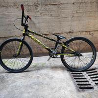 bmx race chase