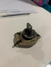 Commutatore vespa et3