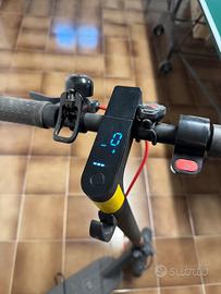 Monopattino xiaomi pro2