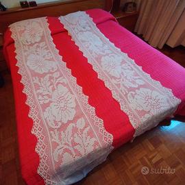 TENDE IN COTONE LAVORATO A FILET CON FIORI GRANDI