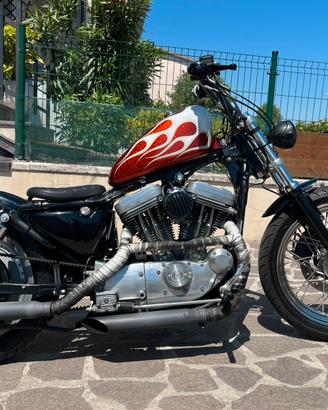 Harley Davidson 883 XLH Hugger