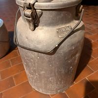 Contenitore latte vintage