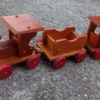 Trenino in legno