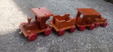Trenino in legno