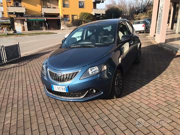 Lancia y 1.O -inrido Mod.Gold