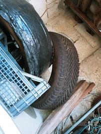  PNEUMATICI 195/55 R15  PIRELLI INVERNALI 