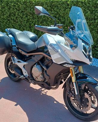 Cf Moto 650 MT