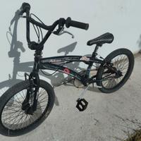 Bicicletta BMX 20