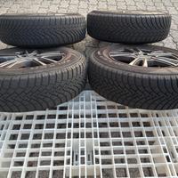 cerchi in lega e gomme 