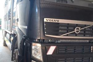 Volvo fh500 cassone irma tre piano
