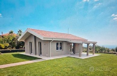Acireale /Pennisi villa singola in costruzione 