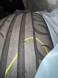 Gomme estive 225/50 ZR17 98Y