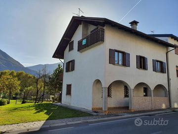 Copia di CASA DI TESTA CON GIARDINO E AUTORIMESSA