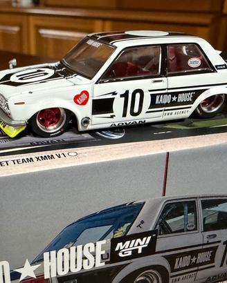 Kaido Mini Gt Datsun 510 street team 1:64