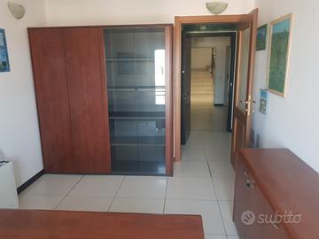 Ufficio arredato al centro di Sassari
