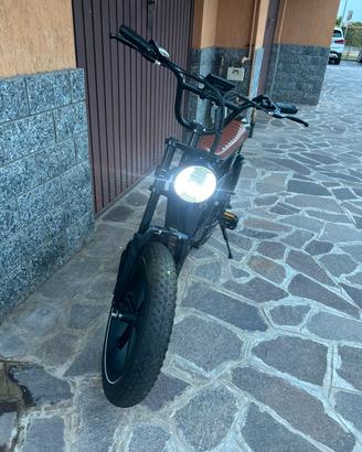 EVERCROSS EK30 250W NUOVA bicicletta elettrica
