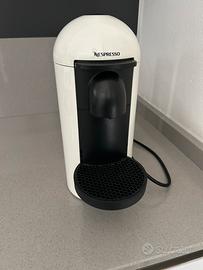 Macchina Nespresso plus