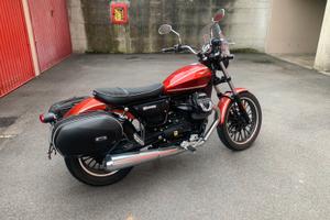 Moto Guzzi V9 Roamer