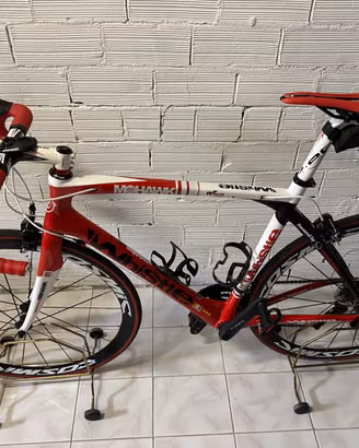 Bici corsa Carbonio Whistle mohawk