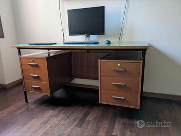 Scrivania anni 60