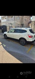 Nissan Qashqai+2