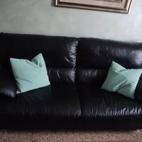 Divani in pelle nero
