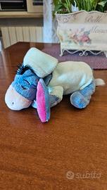 Peluche asinello Eeyore Ih-Oh di Winnie the Pooh