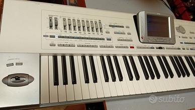 Tastiera Korg PA2X PRO con hard disk  scheda video