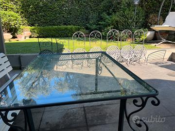 Set tavoli e sedie in ferro battuto