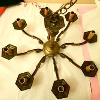 LAMPADARIO VINTAGE 8 LUCI in OTTONE RAMATO