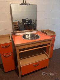 Mobile bagno con cassettiere e specchio luce