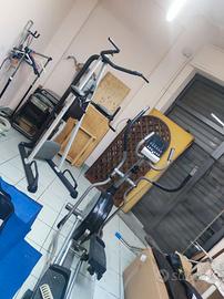 Attrezzi palestra