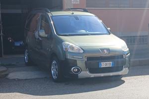PEUGEOT Partner Tepee 1.6 HDI 115CV Outdoor