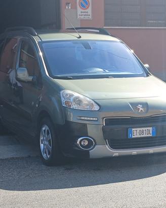 PEUGEOT Partner Tepee 1.6 HDI 115CV Outdoor