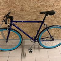 Bicicletta da corsa baci perugina